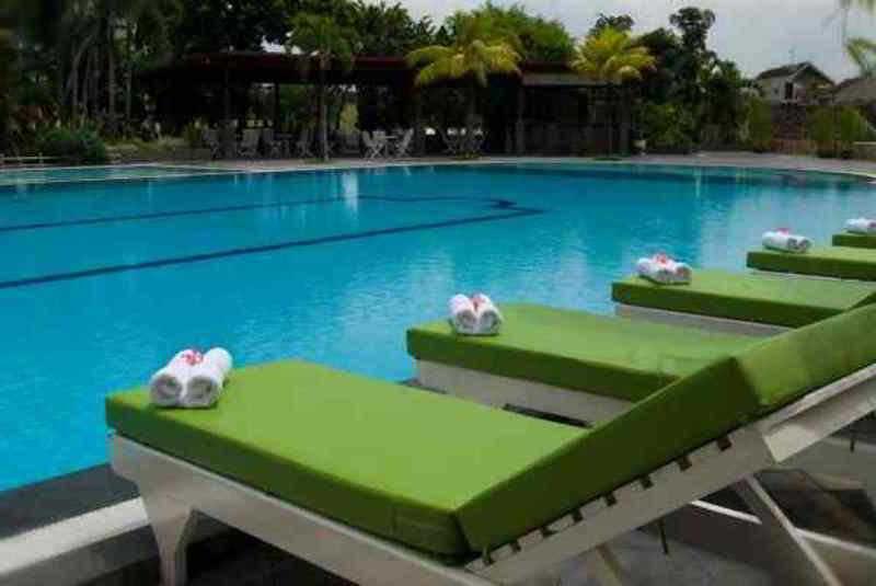 The Sunan Hotel Solo Buitenkant foto