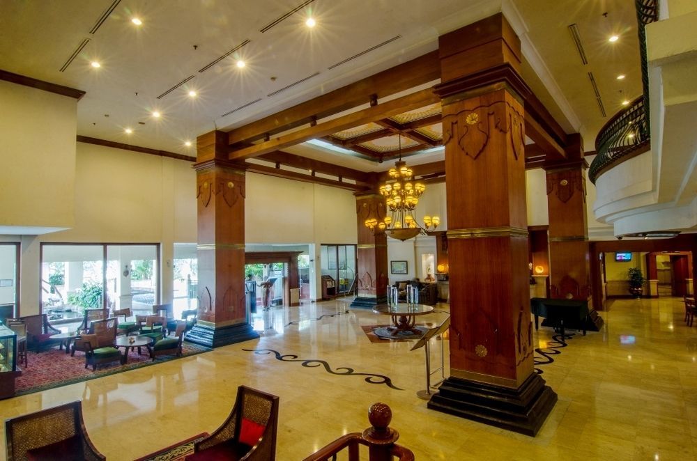 The Sunan Hotel Solo Buitenkant foto